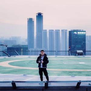 极克光影头像
