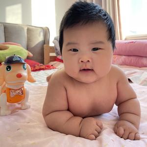 橙橙依依妈妈的幸福生活头像
