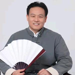 范泽老师头像