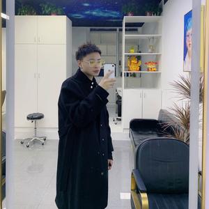 小小苏烫发头像