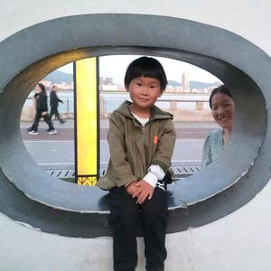 于魁头像