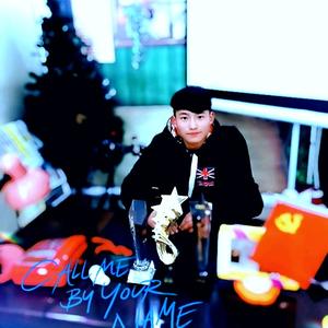 分秒必争面条YV头像