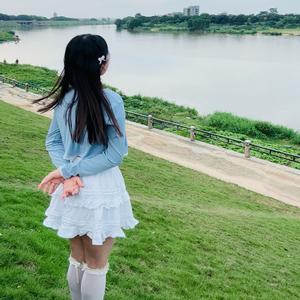 自由的小鱼yq头像