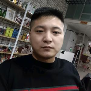 吃吃磊头像