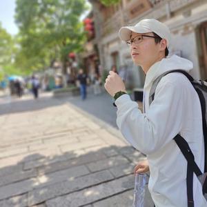 漂泊二雷子头像