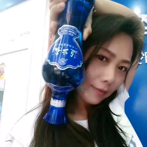长发飘飘258头像