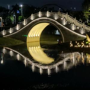 中锐无限头像