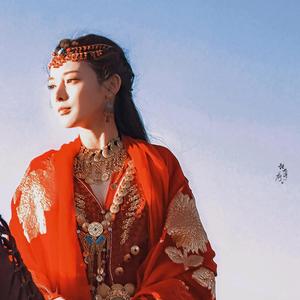 天霜河白·头像