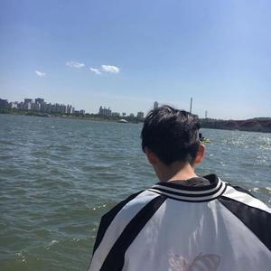 Devour音乐头像
