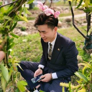 喝酒也讲究的杰哥头像