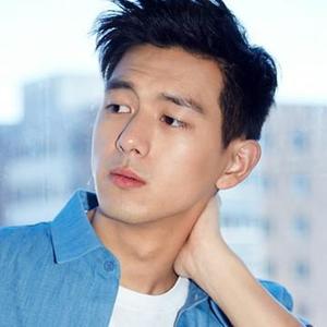 小H同桌Y123466632215头像