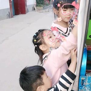 小白玩电竞 头像