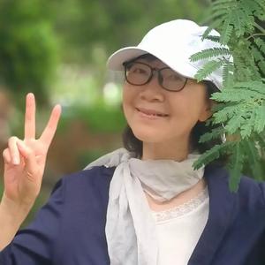 鸥小小雅萍头像