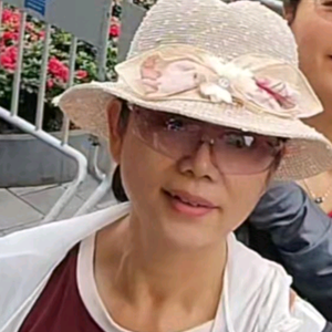 樱桃头像