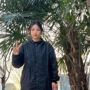 谢大飞妹妹头像
